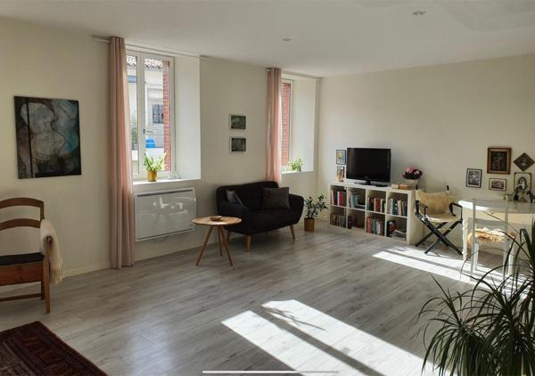 Immeuble de rapport dans résidence sécurisée