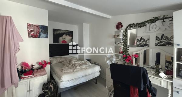 À vendre Appartement 2 pièces 51 m² - Saintes 17100