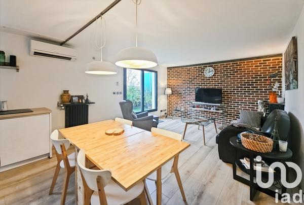 Appartement 3 pièces de 59 m² à Combs-la-Ville (77380)