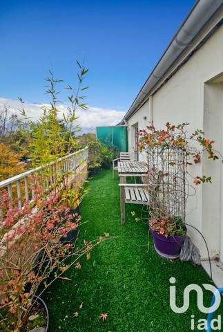 Appartement 3 pièces de 59 m² à Combs-la-Ville (77380)