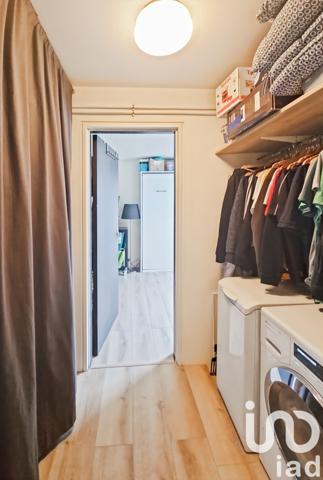 Appartement 3 pièces de 59 m² à Combs-la-Ville (77380)