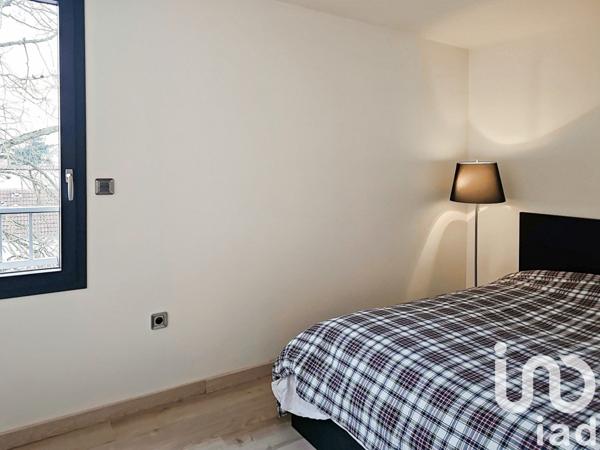 Appartement 3 pièces de 59 m² à Combs-la-Ville (77380)