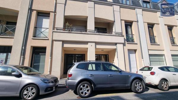 Location local professionnel Saint-Quentin (02100)