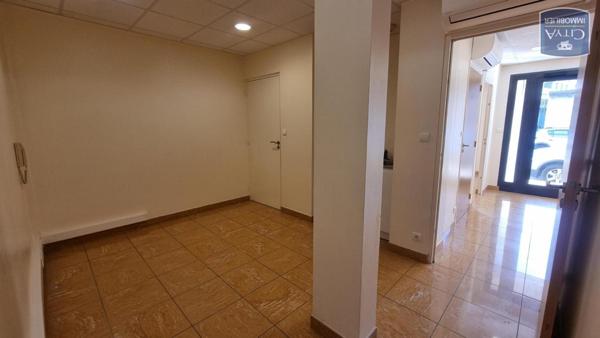 Location local professionnel Saint-Quentin (02100)