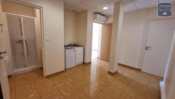 Location local professionnel Saint-Quentin (02100)