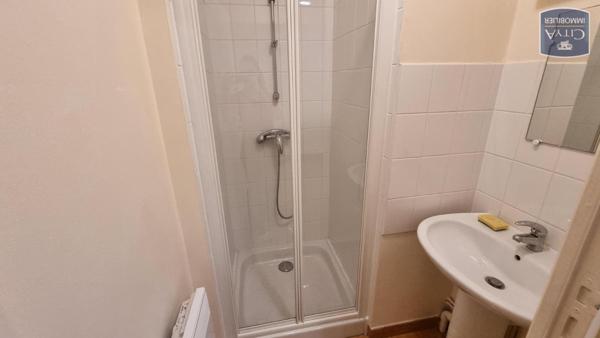 Location local professionnel Saint-Quentin (02100)