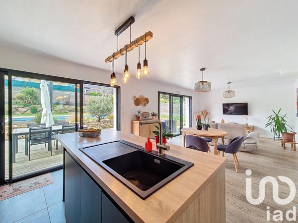 Maison à vendre 6 pièces 111 m² Guidel