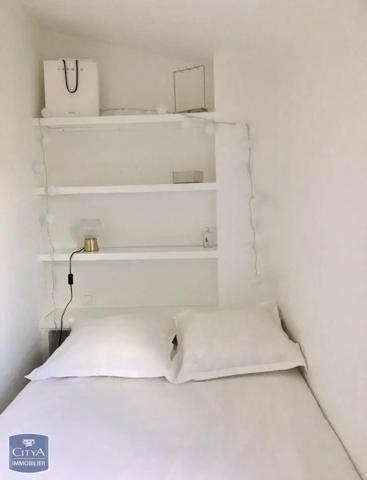 Appartement à louer 3 pièces 43.3m² Aix-en-Provence (13100)