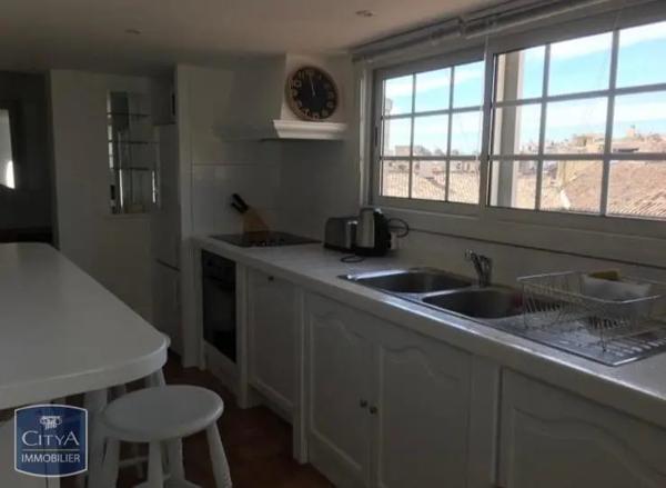 Appartement à louer 3 pièces 43.3m² Aix-en-Provence (13100)