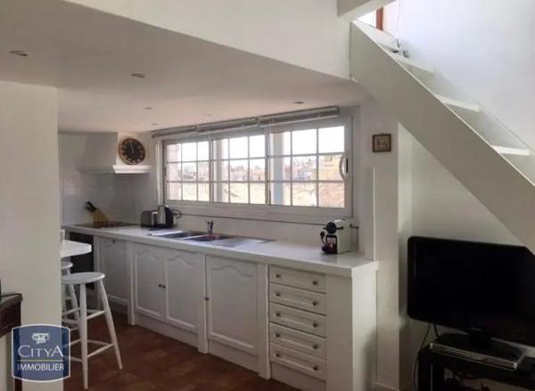 Appartement à louer 3 pièces 43.3m² Aix-en-Provence (13100)
