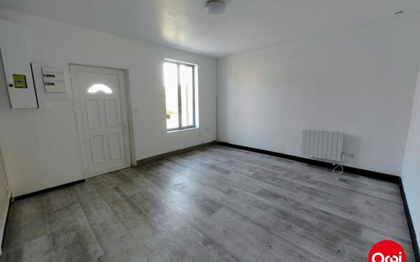 Maison à vendre    3 pièces •  Guise