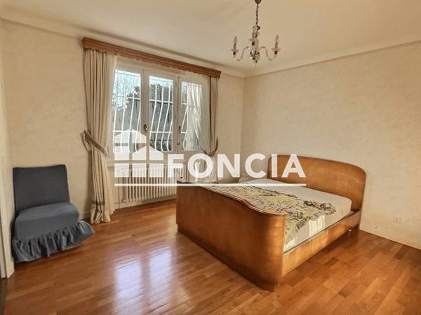 À vendre Maison 5 pièces 144 m² - Unieux 42240