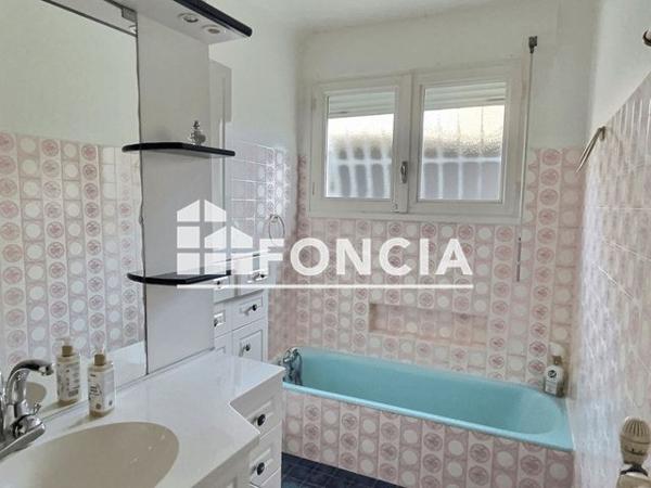 À vendre Maison 5 pièces 144 m² - Unieux 42240