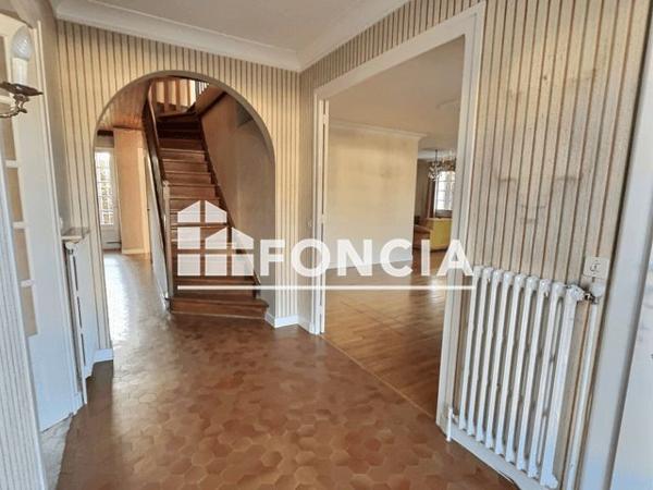 À vendre Maison 5 pièces 144 m² - Unieux 42240