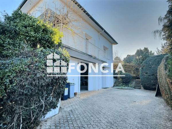 À vendre Maison 5 pièces 144 m² - Unieux 42240