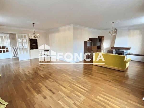 À vendre Maison 5 pièces 144 m² - Unieux 42240