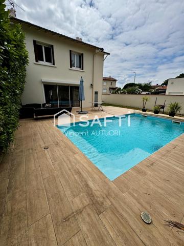 Maison centre ville avec piscine