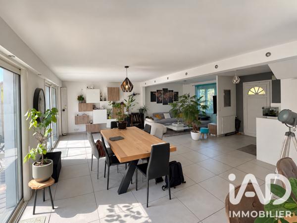 Maison à vendre 1 pièce 187 m² Nantes