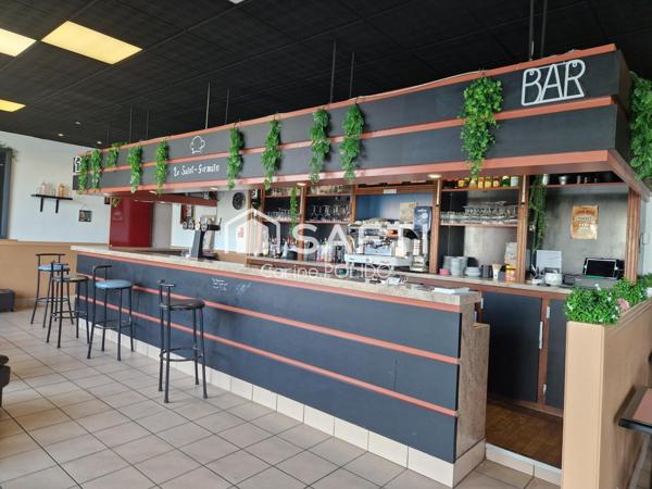 LOCAL COMMERCIAL RESTAURATION