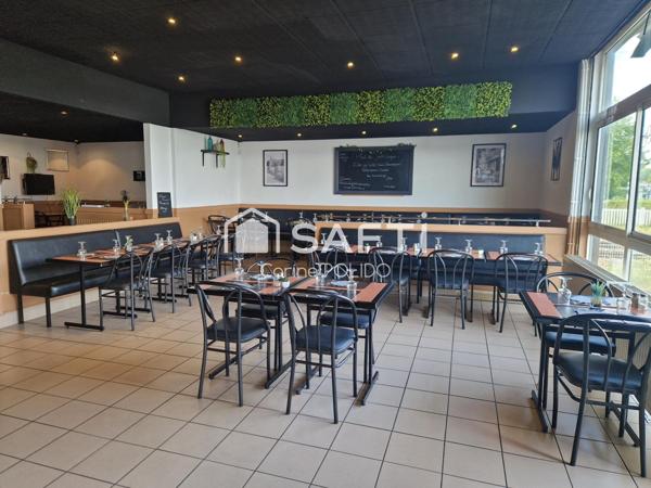 LOCAL COMMERCIAL RESTAURATION