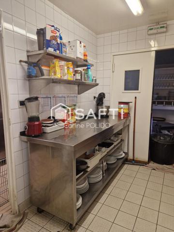 LOCAL COMMERCIAL RESTAURATION