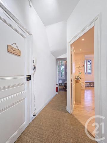 Immeuble à vendre  202,73 m2 TOURS - 37