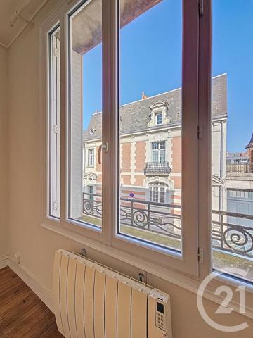 Immeuble à vendre  202,73 m2 TOURS - 37