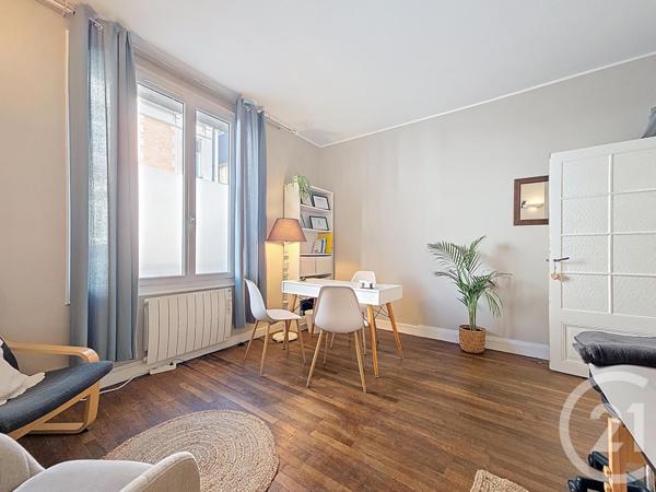 Immeuble à vendre  202,73 m2 TOURS - 37