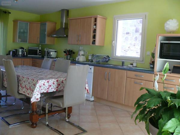 Achat - Maison Dol-de-Bretagne 35120 8 pièces 147 m 2 823 m 2