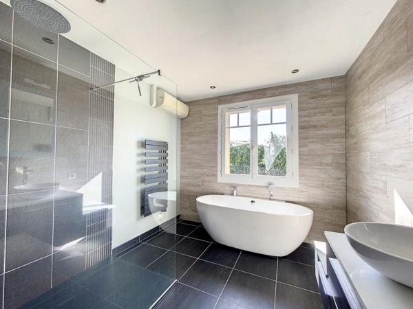 Maison à vendre MONTAUBAN(82), 3 chambres, jardin, garage