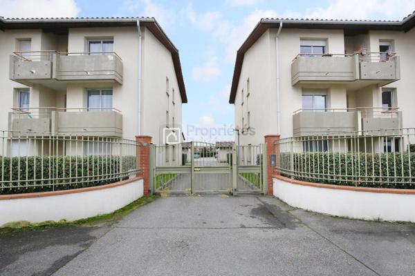 Appartement T3 meublé - 2 stationnements - piscine