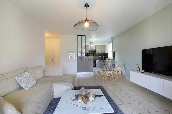 Appartement T3 meublé - 2 stationnements - piscine