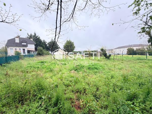 Hors lotissement, Terrain constructible 1045 m2