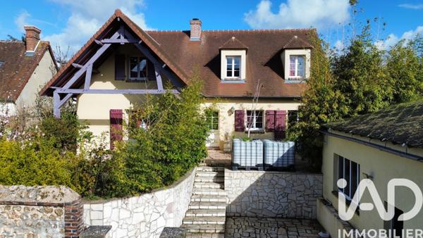 Maison à vendre 7 pièces 162 m² Courville-sur-Eure