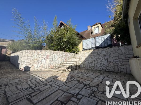 Maison à vendre 7 pièces 162 m² Courville-sur-Eure