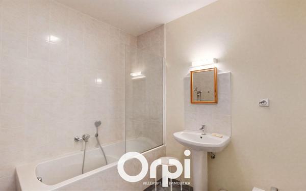 Appartement à vendre    3 pièces • 85 m2 Villerupt