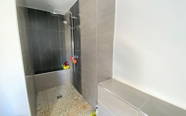 Maison à vendre    5 pièces •  Arçonnay