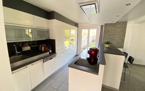 Maison à vendre    5 pièces •  Arçonnay