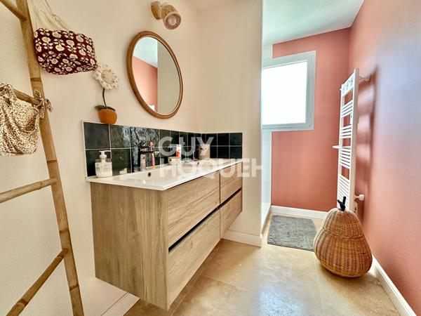 Maison contemporaine récente de 150 m² au Teich