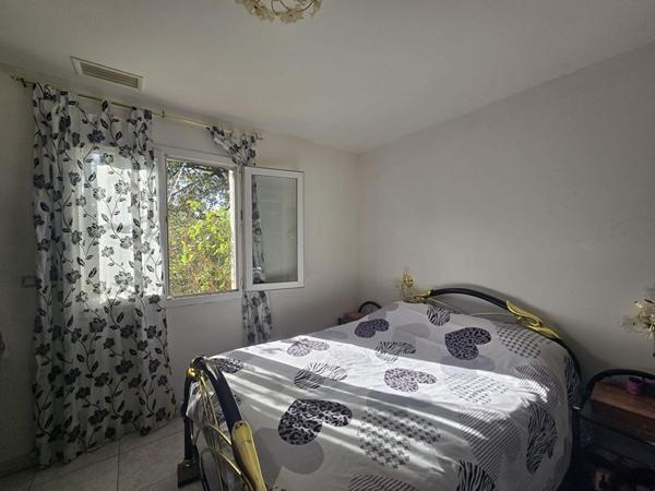 Agréable maison de plain pied proximité Montastruc 4 pièce(s) 117 m2 Charmante maison de plain-pied dans un écrin de verdure