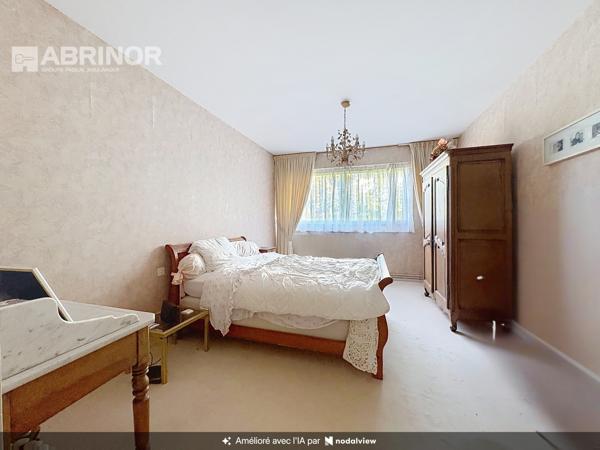 Appartement de standing de Type 4 -Balcon-Loggia- garage 2 voitures- place de parking. RONCHIN