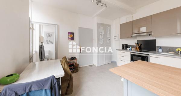 À vendre Studio 33 m² - Clermont-ferrand 63000