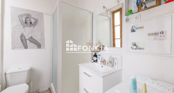 À vendre Studio 33 m² - Clermont-ferrand 63000