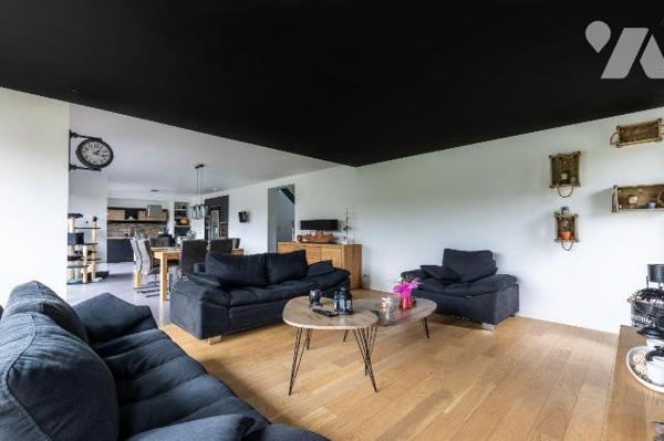 Nouveauté TRENTRE CINQ NOTAIRES, votre notaire de BREAL SOUS MONTFORT.
Laissez vous séduire pa...