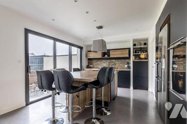 Nouveauté TRENTRE CINQ NOTAIRES, votre notaire de BREAL SOUS MONTFORT.
Laissez vous séduire pa...