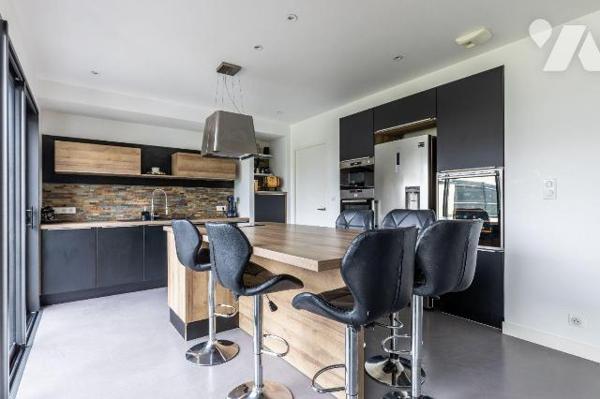 Nouveauté TRENTRE CINQ NOTAIRES, votre notaire de BREAL SOUS MONTFORT.
Laissez vous séduire pa...