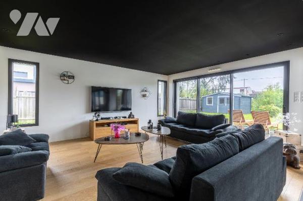 Nouveauté TRENTRE CINQ NOTAIRES, votre notaire de BREAL SOUS MONTFORT.
Laissez vous séduire pa...