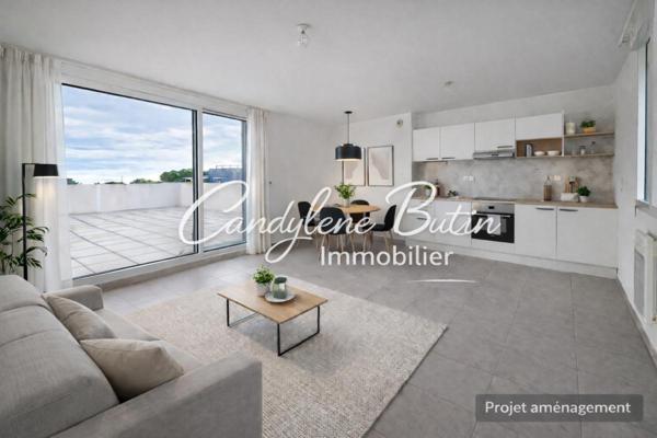 Appartement T3 en attique avec grande terrasse