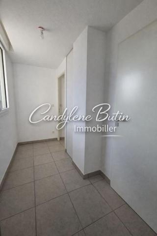 Appartement T3 en attique avec grande terrasse