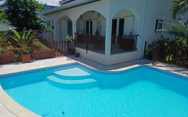 Maison à vendre    6 pièces • 170 m2 Saint-Louis